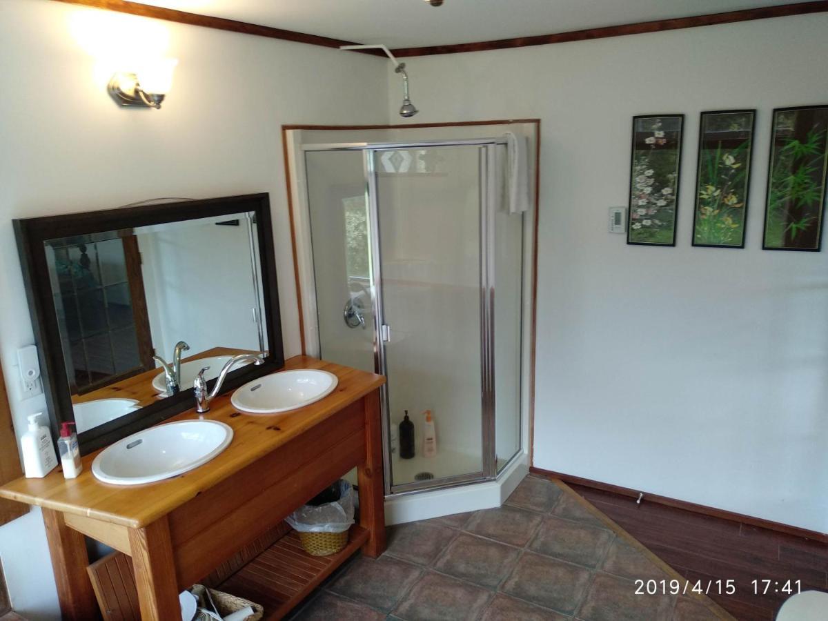 Harrison Hammond House Farmstay Harrison Mills Exteriör bild
