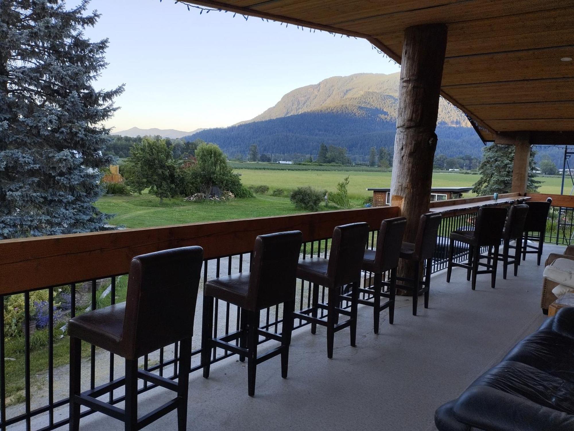 Harrison Hammond House Farmstay Harrison Mills Exteriör bild